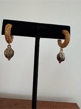 NWT Kurt Geiger London Eagle Charm Hoop Earrings with Dust Bag